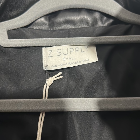 NWT Z SUPPLY heritage quilted faux leather jacket - Picture 2 of 7